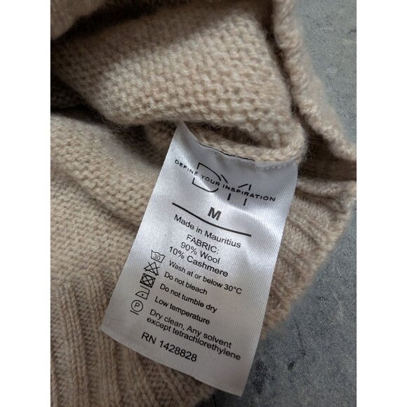 DYI Women's Cashmere Wool Oversized Sweater Tan Medium - Picture 5 of 7